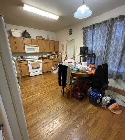 Kitchen in Lakewood Colorado home before remodeling