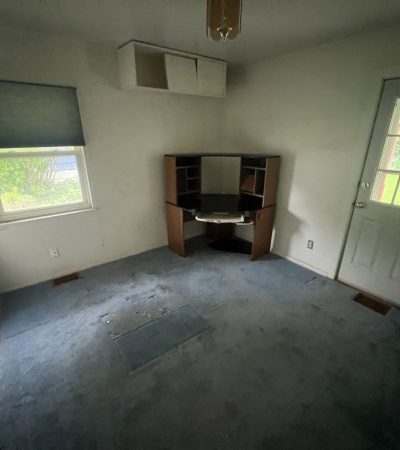 old bedroom in aurora colorado house